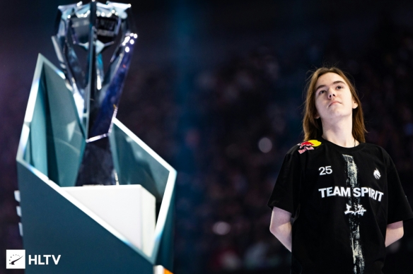 共赴新“竞”界！丨2023全球电竞运动领袖峰会暨腾讯电竞年度发布会