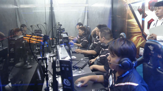 DOTA2：Fng否认G2收购 Daxak的话不能信