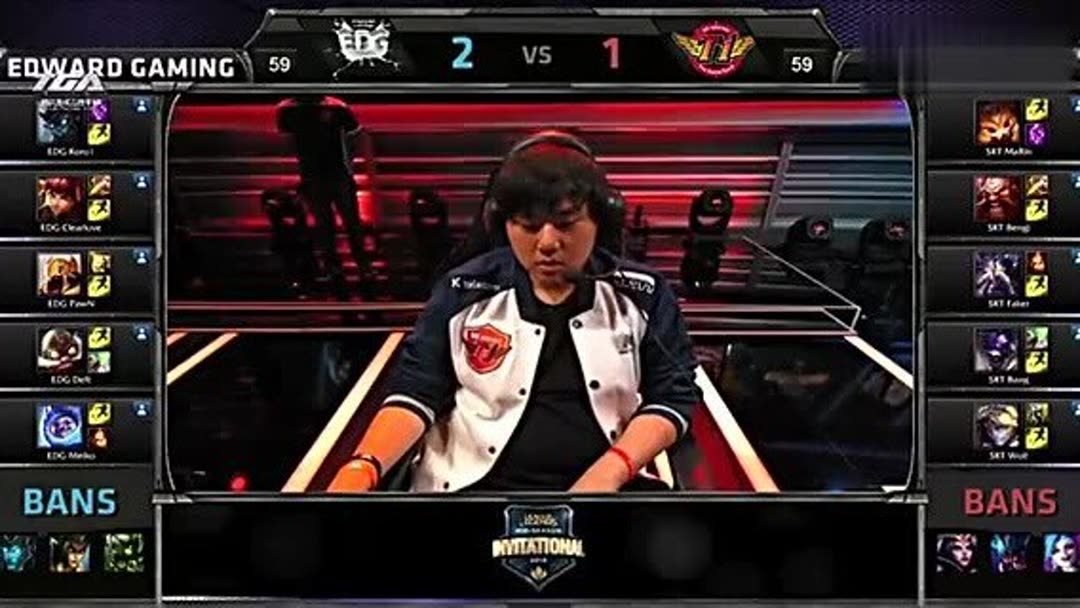 LPL 的当前15点经济差数据： Invictus Gaming 的三项C在榜单上！ knight 的数据为负！